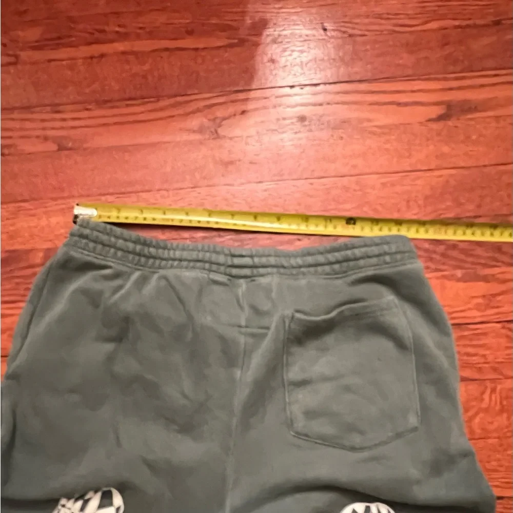 B.Wood men’s joggers Medium. Terri cloth interior. Made in the U.S - Picture 8 of 11